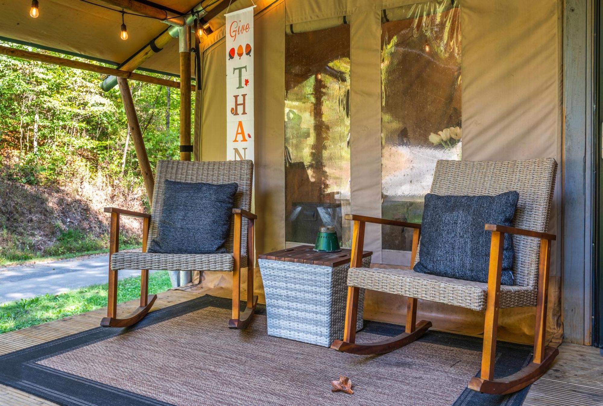 Firefly Season Glamping Hotel Sevierville Exterior photo